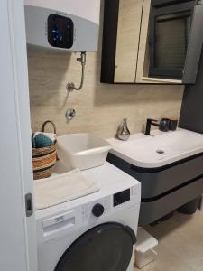 Beach Spot Apartments