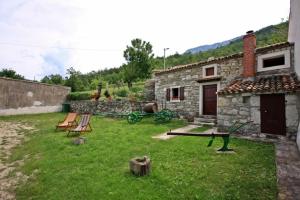 Učka cottage in green Istria