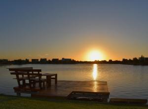 Casa Familiar Vista al Lago - Barrio Privado Escobar - 3 habitaciones - Pileta Climatizada y Jacuzzi - Parrilla - 364HOUSE