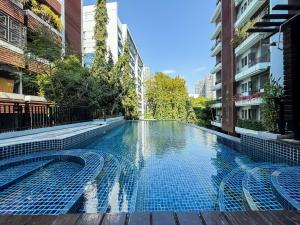 Modern Cityscape1BR - Ultra Fast WiFi - BTS On nut