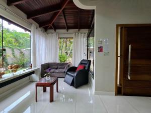 7 quartos - ótima área de lazer prox Centro e Cataratas