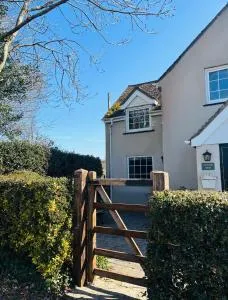 Dolmans Retreat - Lytchett Minster