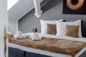 UNiQE I 100qm I 2 Schlafzimmer I Nähe Messe