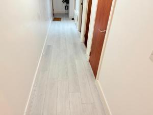 City Luxe 2 Bedroom High Rise Apartment