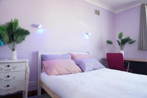 4 Bedroom Semi-Detached House