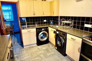 4 Bedroom Semi-Detached House