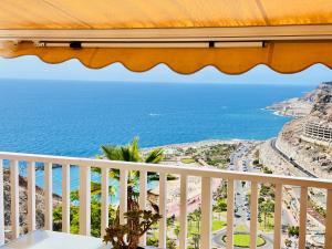 BALCON de AMADORES con vista al océano