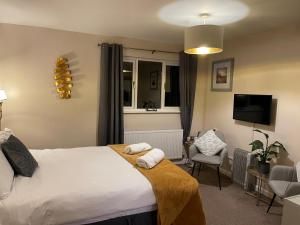 Colliford Lake Hotel & Campsite