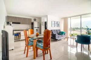 Hermoso y amplio apartamento cerca del parque deportivo