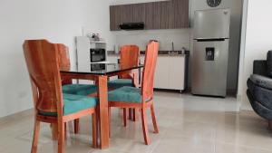 Hermoso y amplio apartamento cerca del parque deportivo