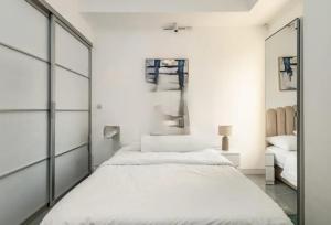 Ahlan Compact 2 BR Apartment Marina Cityview JBR