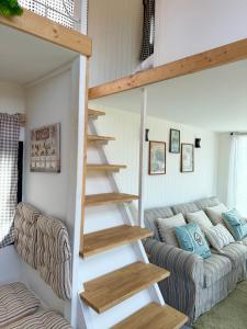 Tiny Escape Charlotte