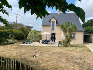 Maison traditionnelle avec jardin et activités, au calme près de la mer - FR-1-306-1220
