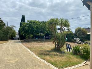Maisons de vacances Maison traditionnelle avec jardin et activites, au calme pres de la mer - FR-1-306-1220 : photos des chambres