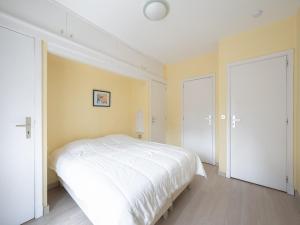 Cozy Knokke Beach Escape