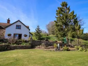 White Cottage - Coreley