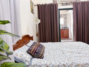 Old Hanoi style next to Hoan Kiem Lake