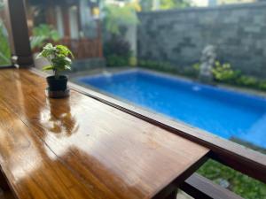Bale Bali Wooden house