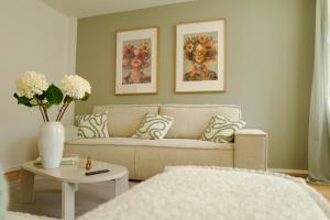 Sage Suite Zürich - 78 qm, 2 Schlafzimmer & Zugang zur Dachterrasse nahe ETH