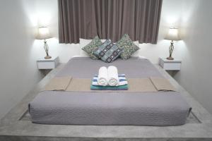 5 bedroom villa in kuta with 2 swimingpool