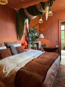 Guesthouse Nights by Morpheus