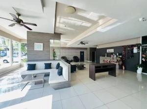 Warm House Chiang Mai