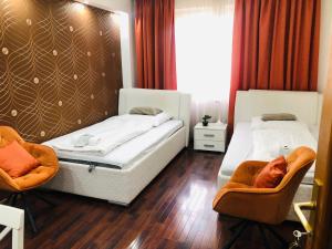 Deluxe Double Room with Two Double Beds room in Éjjelibagoly Vendégház