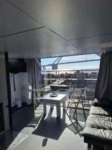 Houseboat of Grimm - Fehmarn