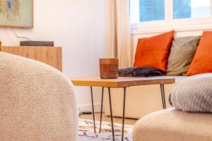 Appartements Serenity House, parking, near metro 7 : photos des chambres