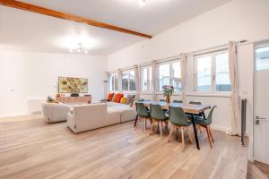 Appartements Serenity House, parking, near metro 7 : photos des chambres