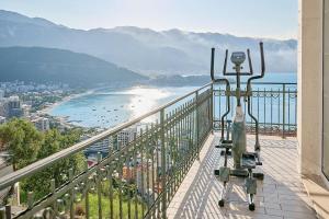 Villa Sofiia with panoramic views of the old town