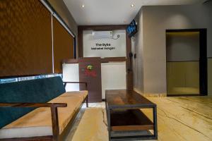 The Byke Hotel Mahakal Aangan