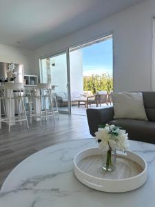 Villa neuve avec piscine 3 chambres 140 m2