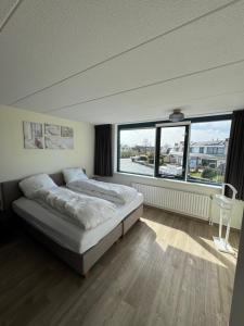Luxe vakantiehuis aan het water, Lemmer