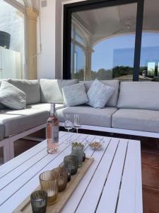 La Gavina - Spacious 5-Bedroom Villa with Private Pool in Javea