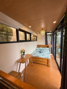 Aesthetic Chalet- 1 Loft Bedroom