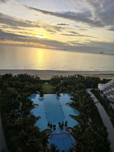 The Arena Cam Ranh Beachfront Condotel