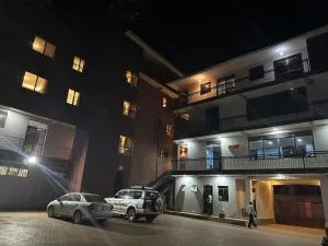 Jinna Suites Hotel - Goma