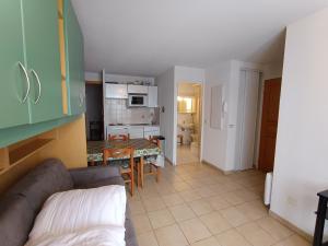 Appartements Studio+Coin Montagne+Parking - 1* - 4 pers - Proche pistes et commerces - FR-1-445-37 : photos des chambres