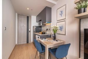 Stunning Sea View On High Floor