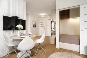 Golden Apartments Warsaw - Stylish City Center, Rondo Daszyńskiego - Gieldowa