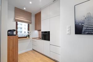 Golden Apartments Warsaw - Stylish City Center, Rondo Daszyńskiego - Gieldowa