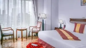 Tirar International Hotel - Nefas Silk