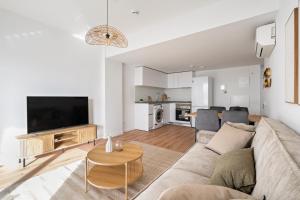 Business Suite con Garaje y Piscina Climatizada ALQUILER TEMPORAL