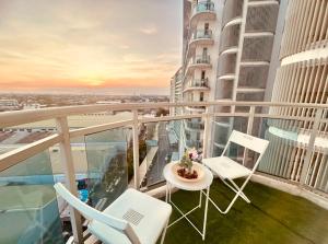 2br in Azure with Manila Bay View & Laguna de Bay View