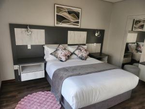 Diamond and Pearl Holiday Home