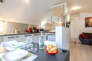 Eclat 3 etoiles Parking Gratuit-Proche lac et golf-Au calme