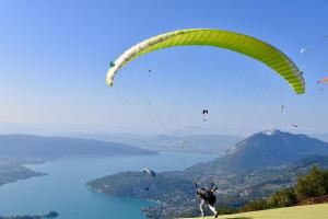 Appartements Eclat 3 etoiles Parking Gratuit-Proche lac et golf-Au calme : photos des chambres