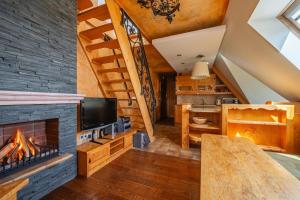 WHYApartamenty widokowe Szymaszkowa Residence, z basenem