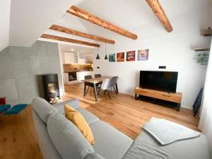 Grannys Retreat - Rovte